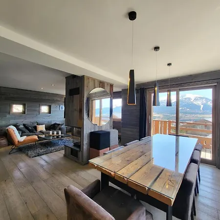 Chalet Vista - *